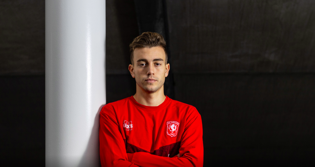 Oriol Busquets con la camiseta del FC Twente  / LARS SMOOK