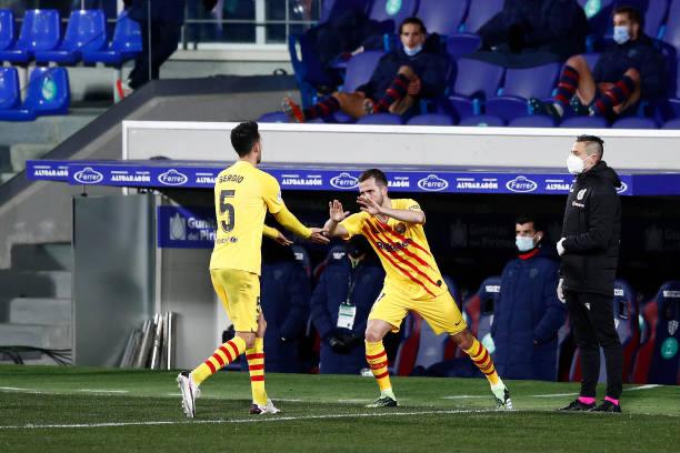 Busquets getting substituted for Pjanic during a match/ Eric Alonso/Getty Images