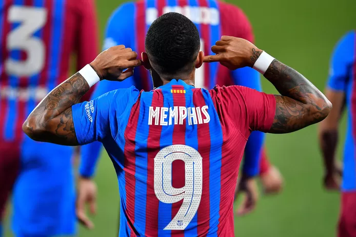 Adieu FC Barcelone, Memphis Depay veut faire son retour à l'OL ! –