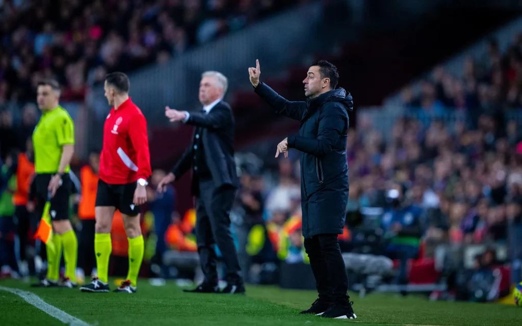 Barcelona head coach, Xavi, on the sidelines for the Clásico on March 19 / FC BARCELONA