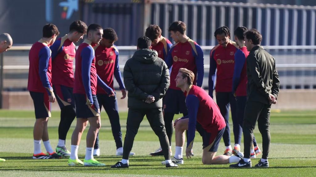 Team During Training / Rodolfo Molina