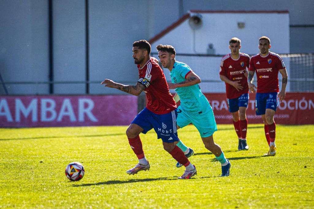 Barca Atletic in action against Teruel / FC Barcagainstelona