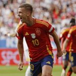 OFFICIAL: Dani Olmo signs for Barcelona